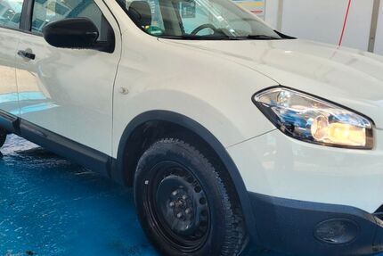 Nissan Qashqai 238.600 km 5.890 € Landshut 84030