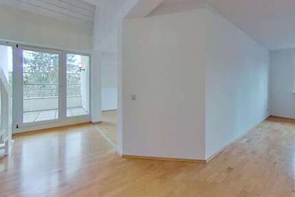 Wohnung Donaueschingen - 6 Zimmer, 220 m&sup2;, 450.000&euro; | Angebot:26242453