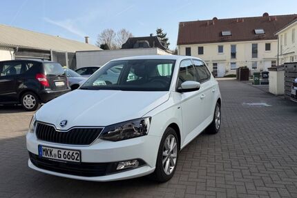 Skoda Fabia 21.000 km 10.900 &euro; Maintal 63477