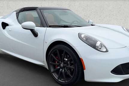 Alfa Romeo 4C 15.402 km 71.990 € Dresden 01257