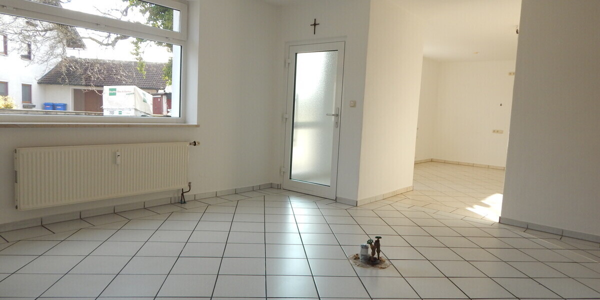 Attraktive Büro- & Ladenfläche in 83416 Saaldorf – 27 m², vergrößerbar auf 66 m² - frei ab sofort. - Gewerbeobjekt Saaldorf-Surheim Saaldorf-Surheim | Angebot:26445348