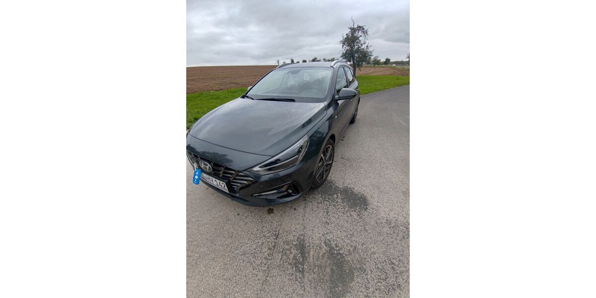 Hyundai i30 49.500 km 20.200 &euro; Obbach 97502