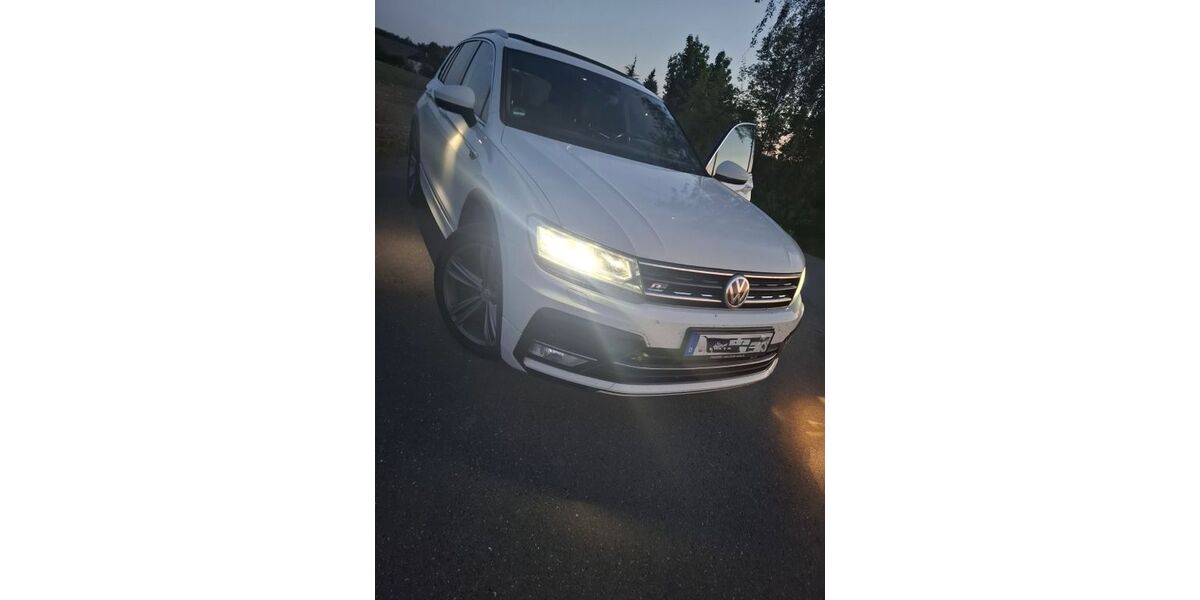 VW Tiguan 94.000 km 22.950 &euro; Dittersdorf 07907