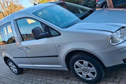 VW Caddy 64.325 km 17.000 &euro; Groß Laasch 19288