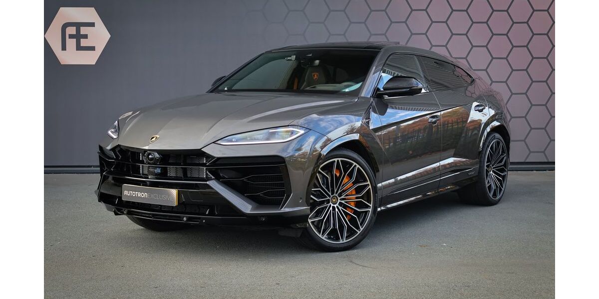 Lamborghini Urus 2.700 km 349.900 &euro; Rosmalen 