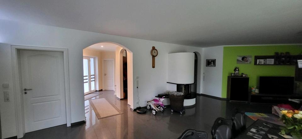 Einfamilienhaus Lage - 555.000&euro; | Angebot:26270954