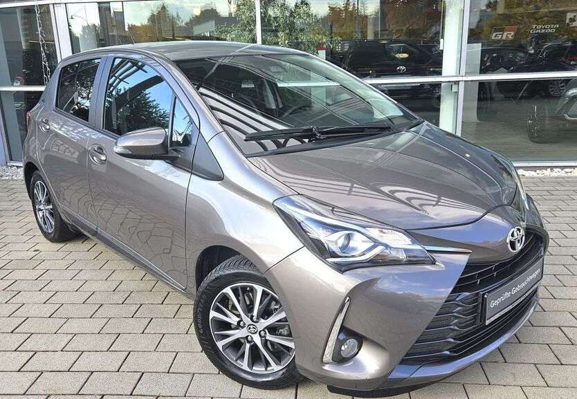 Toyota Yaris 42.050 km 12.980 € Stadtbergen 86391