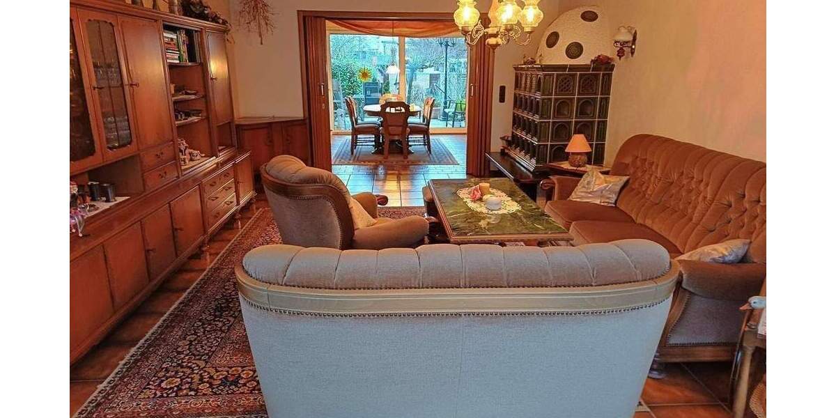 Mehrfamilienhaus, Wohnhaus Sankt Ingbert Rohrbach - 6 Zimmer, 225 m&sup2;, 335.000&euro; | Angebot:26275553