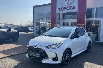 Toyota Yaris 28.700 km 22.970 &euro; Nienburg 31582