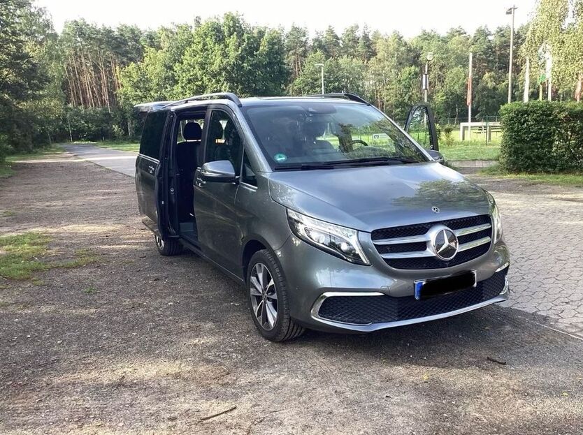 Mercedes-Benz 250 110.000 km 42.330 € Halle (Saale) 06120