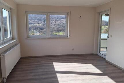 Wohnung Tann (Rhön) - 4 Zimmer, 92 m&sup2;, 892&euro; | Angebot:25920473