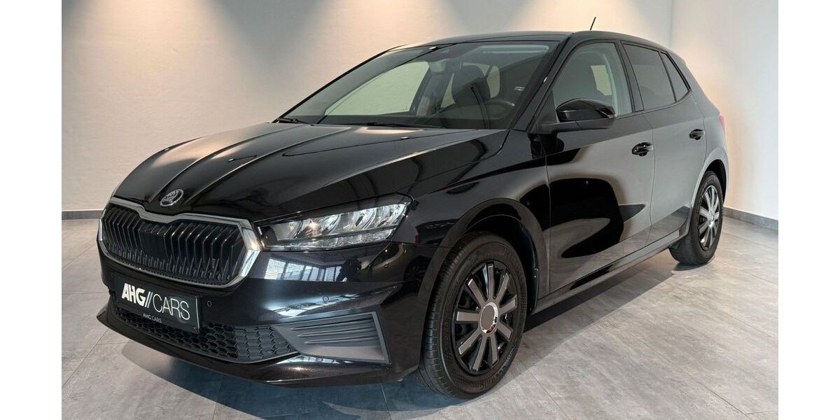 Skoda Fabia 106.109 km 12.000 &euro; Burghaun 36151