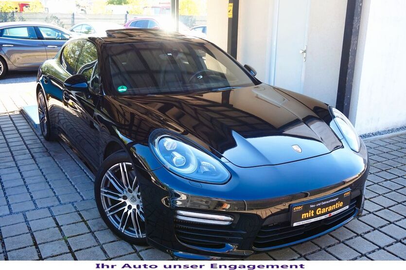 Porsche Panamera 209.000 km 41.700 € Altrip 67122