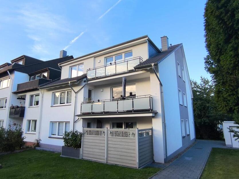 Neuwertige 4-Zimmer-Wohnung in bester Lage in Barsinghausen zimmer