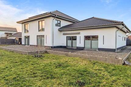 Haus Frankenberg (Eder) Frankenberg - 8 Zimmer, 268 m&sup2;, 818.000&euro; | Angebot:24834539