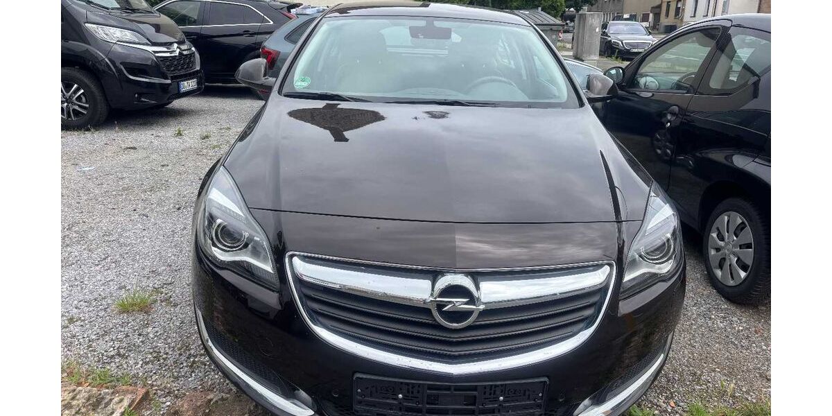 Opel Insignia 83.000 km 10.990 € Oer- Erkenschwick 45739