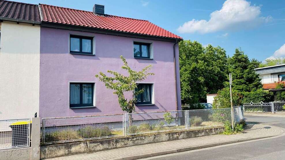 Haus zum Kaufen in Kelsterbach 579.000 € 120 m² 5 zimmer