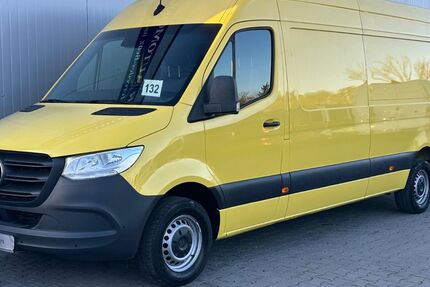 Mercedes-Benz Sprinter 136.701 km 30.999 &euro; Berlin 13055