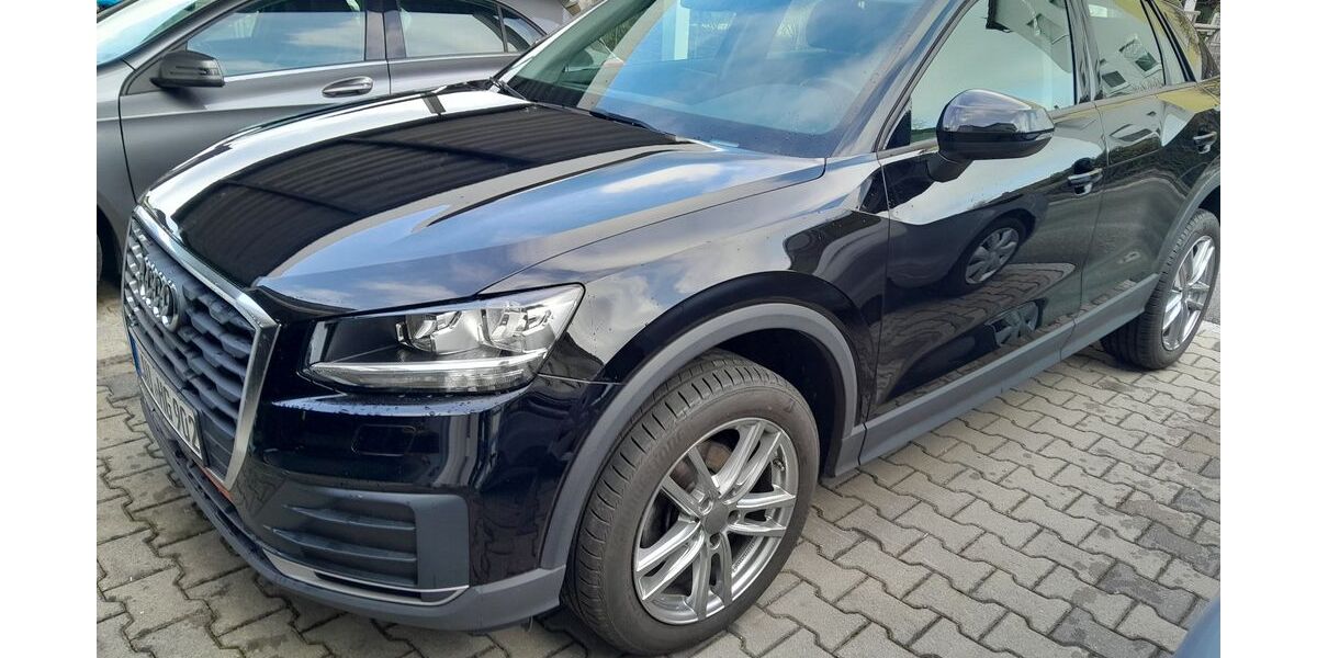 Audi Q2 100.000 km 16.400 &euro; Lauf 91207