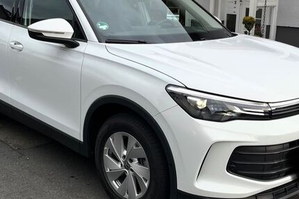 VW Tiguan 12.000 km 28.790 &euro; Bad Hersfeld 36251