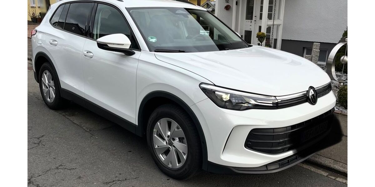 VW Tiguan 12.000 km 28.790 &euro; Bad Hersfeld 36251
