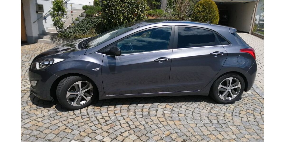 Hyundai i30 162.000 km 7.550 &euro; Freyung 94078