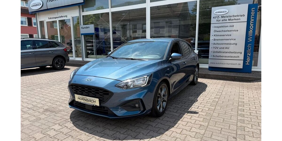 Ford Focus 136.000 km 12.400 &euro; Hornbach 66500