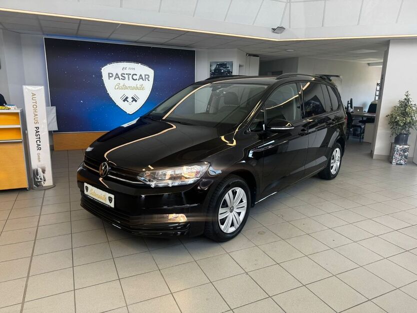 VW Touran 14.500 km 38.900 € Bad Krozingen 79189