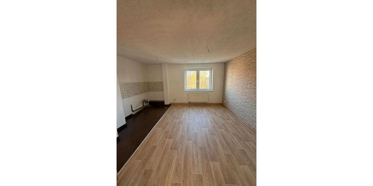 Etagenwohnung Burg - 1 Zimmer, 53 m&sup2;, 470&euro; | Angebot:26411642
