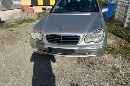 Mercedes C 180