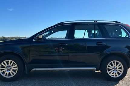 Volvo XC90 333.000 km 12.000 € München 81543