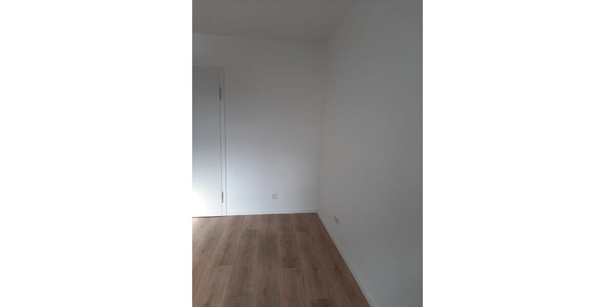 Erdgeschoßwohnung Bergen - 2 Zimmer, 43 m&sup2;, 390&euro; | Angebot:25883277