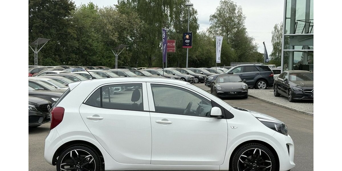 Kia Picanto 1.0 Edition 7 SITZHEIZUNG/KLIMA/LENKHZ 61.500 km 7.900 &euro; Villingen-Schwenningen 78054