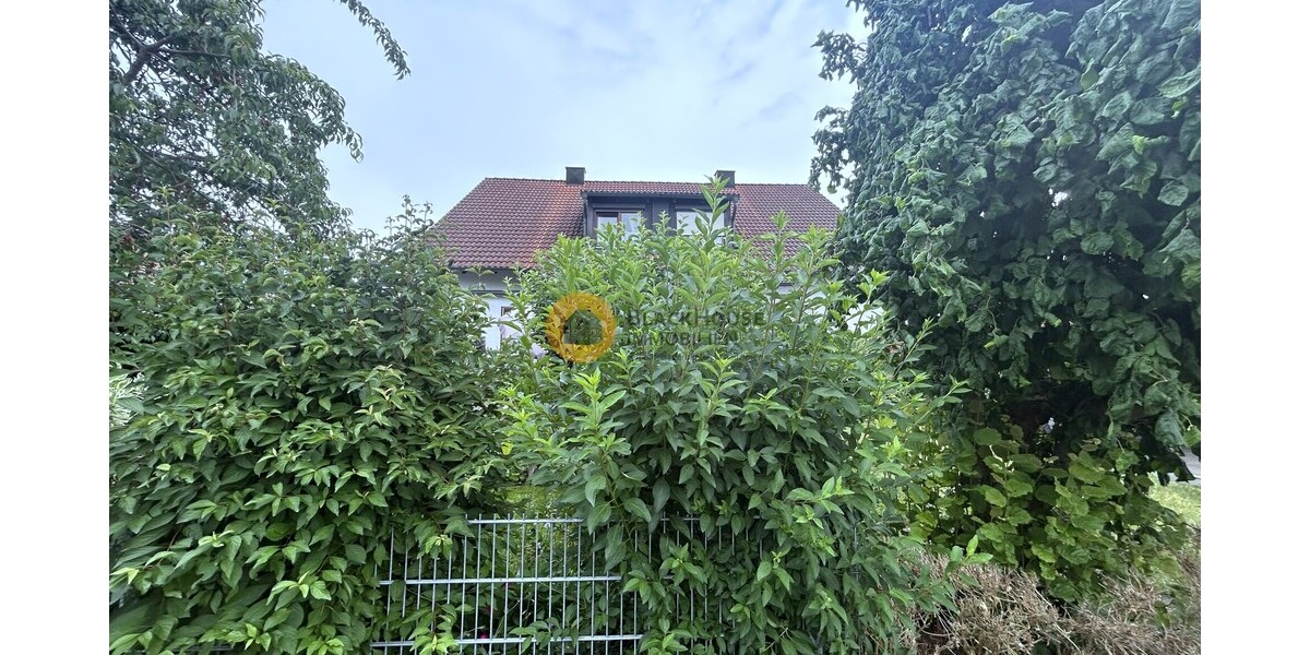 Doppelhaushälfte Bj. 1991, Carport und GeräteschuppenWerkstatt, Einzug ab Sommerferien 2026 möglich - Doppelhaushälfte Neustadt an der Donau | Angebot:26935269