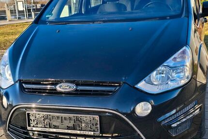 Ford S-Max 199.400 km 2.500 &euro; Fürstenfeldbruck 82256