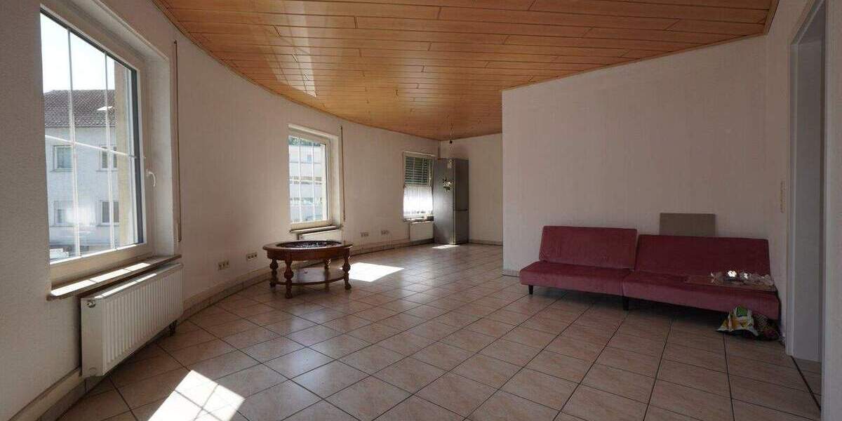 Etagenwohnung Herrlingen Herrlingen - 2 Zimmer, 80 m&sup2;, 750&euro; | Angebot:25698079