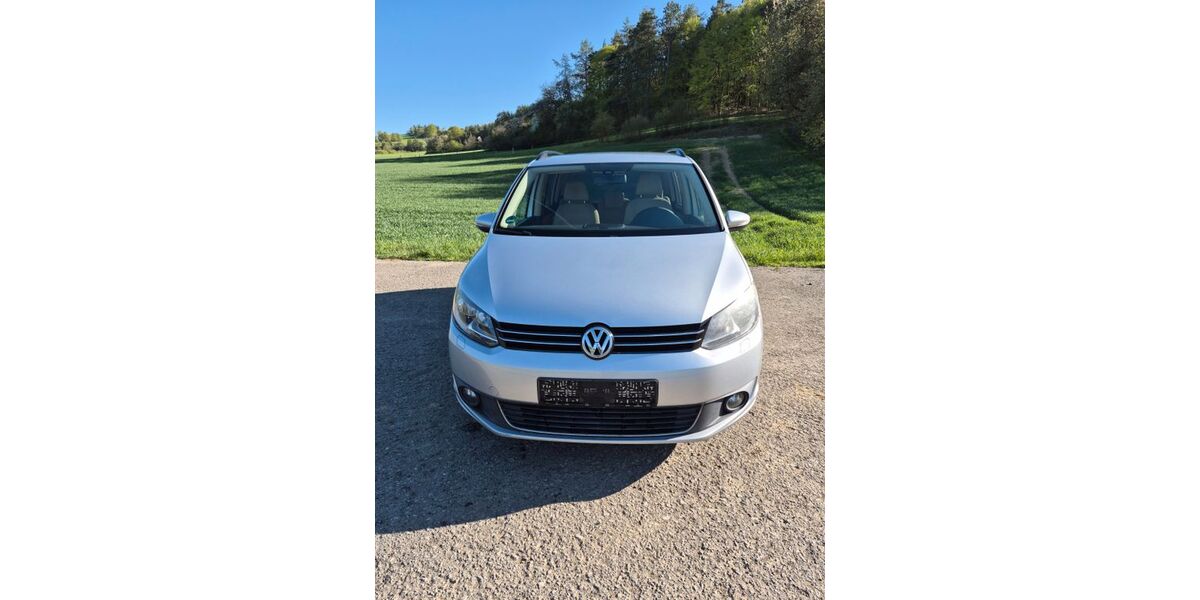 VW Touran 260.700 km 5.890 &euro; Bad Mergentheim 97980