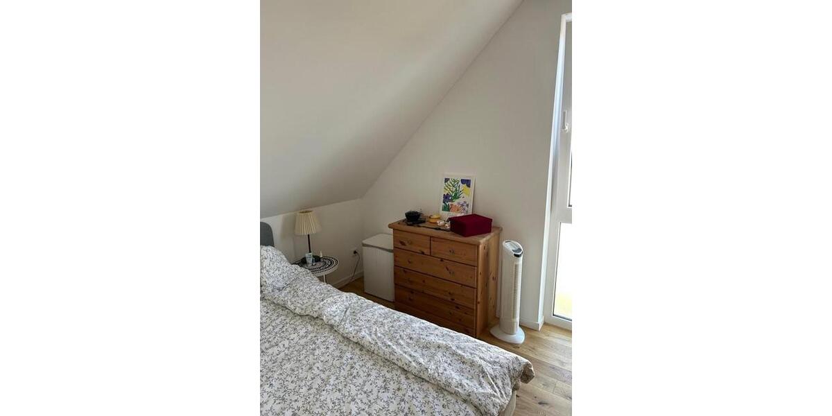 Dachgeschoßwohnung Paderborn Univiertel - 2 Zimmer, 41 m&sup2;, 680&euro; | Angebot:26408977