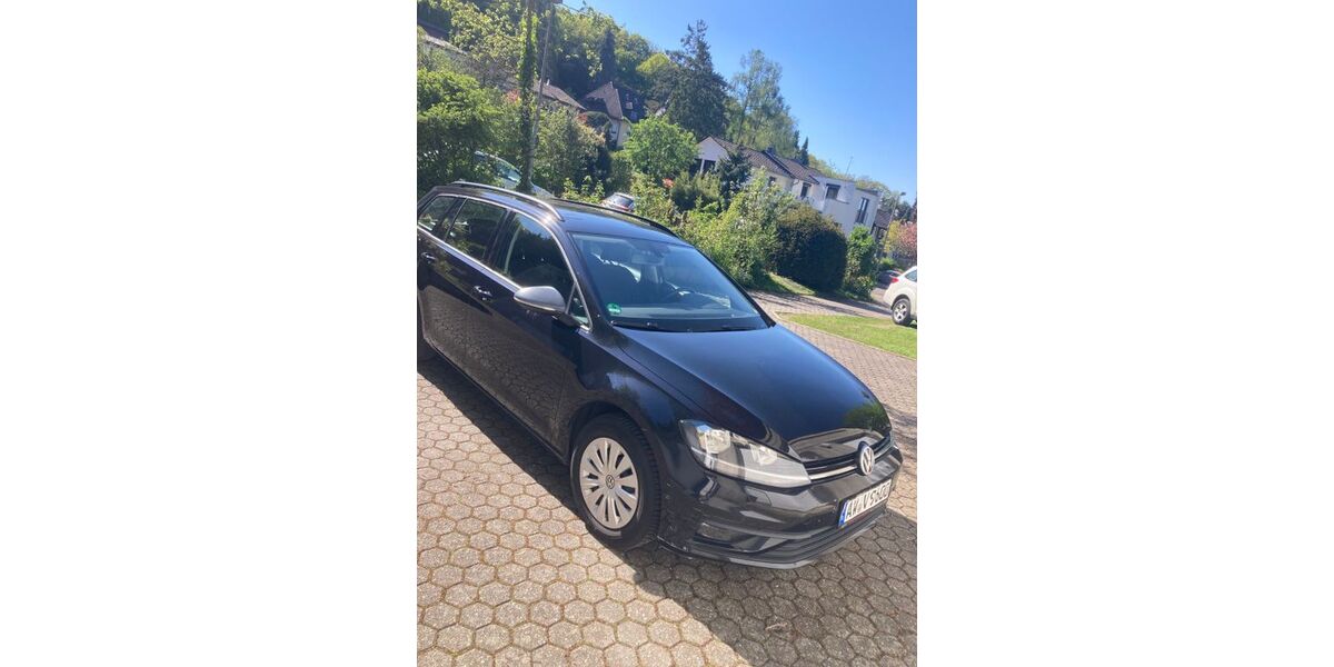 VW Golf 139.000 km 11.500 &euro; Bad Neuenahr 53474