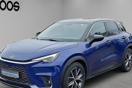 Lexus LBX 21.972 km 35.990 &euro; Nürtingen 72622