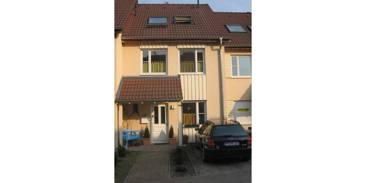 geräumiges Reihenhaus mit Garten 4 zimmer