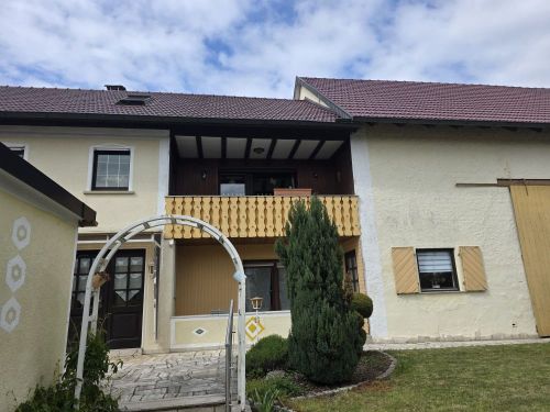 Einfamilienhaus + Halle in 97222 Rimpar-Gramschatz (ID 10493)