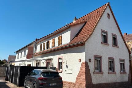 Haus Mutterstadt - 4 Zimmer, 130 m&sup2;, 385.000&euro; | Angebot:26323023