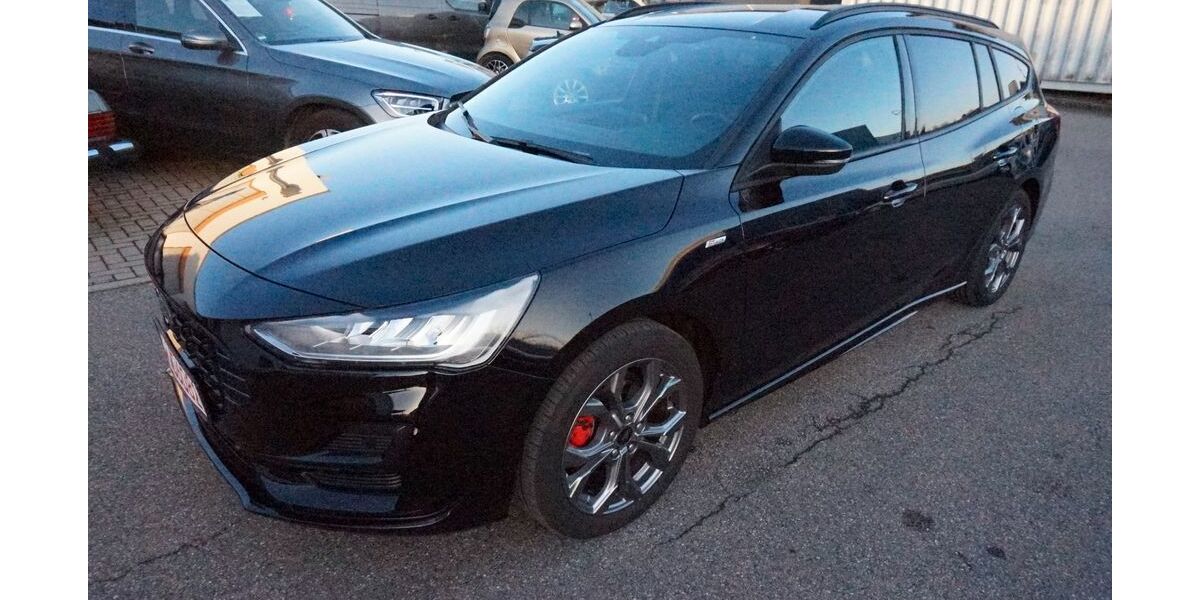 Ford Focus 25.900 km 17.990 &euro; Calw 75365