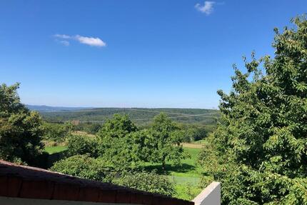 Einfamilienhaus mit großem Garten und toller Fernsicht