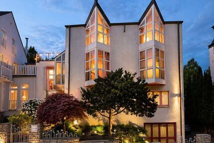 Zwischen Victoriapark und Innenstadt - provisionsfrei, von privat - Haus Kronberg im Taunus Kronberg | Angebot:27213142