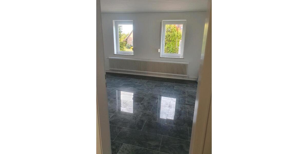 Erdgeschoßwohnung Sande - 3 Zimmer, 74 m&sup2;, 129.000&euro; | Angebot:26778996