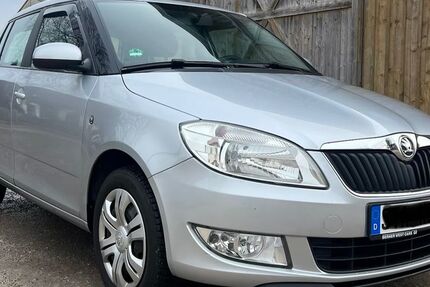 Skoda Fabia 182.000 km 4.400 &euro; Pöcking 82343