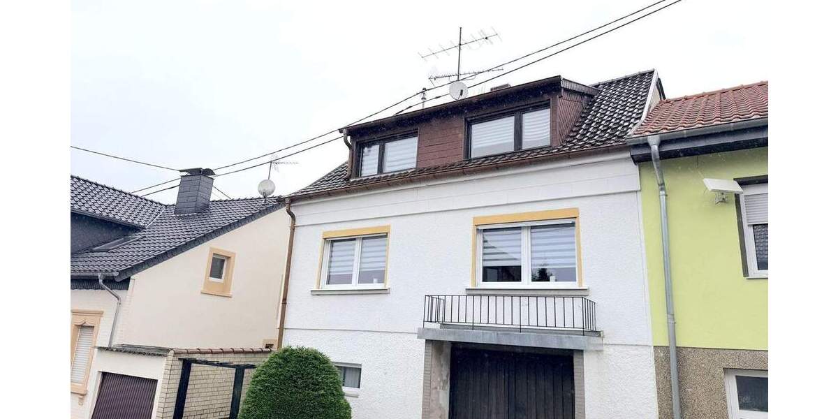 Einfamilienhaus Püttlingen - 6 Zimmer, 168 m&sup2;, 189.000&euro; | Angebot:25674631