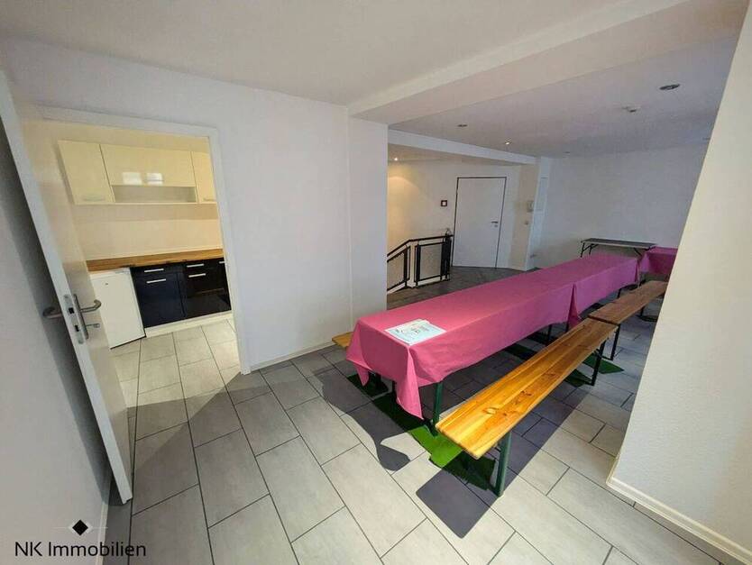 ++ Ihre Gelegenheit - Geschäftsräume in BESTLAGE - im Stefan-Roth-Haus in der Innenstadt ++